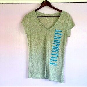 NWOT Aeropostale Women’s V Neck Tee Sz M Grey with blue letters
